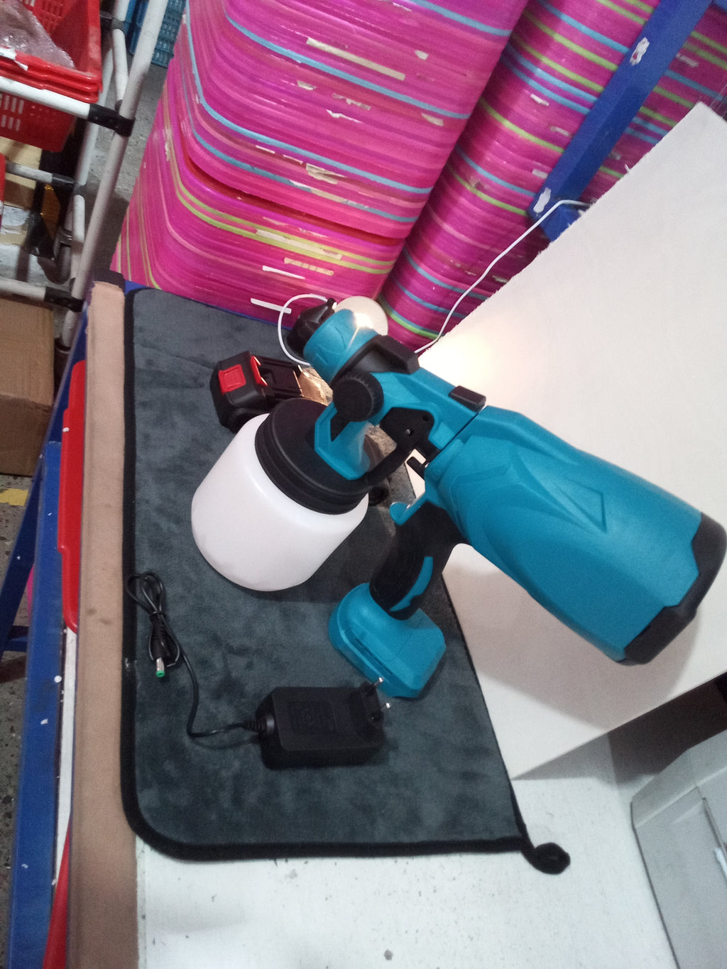 Multifunctional Lithium Battery Paint Spraying Gun Strong Power